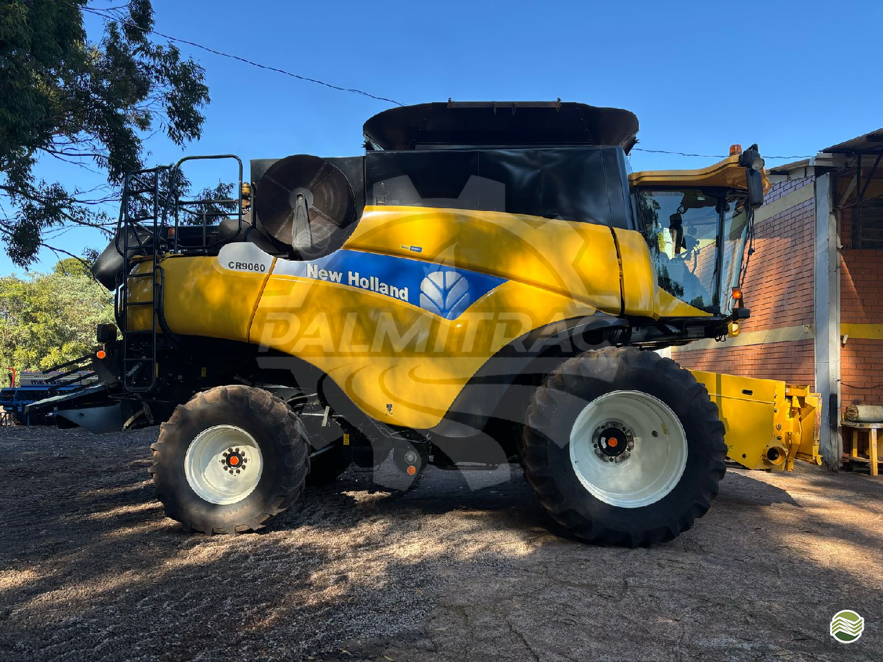 COLHEITADEIRA NEW HOLLAND CR 9060 Palmitrac - New Holland PALMEIRA DAS MISSOES RIO GRANDE DO SUL RS